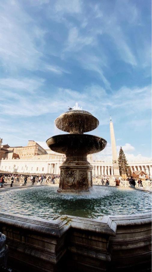 Colosseo Ohana * Roma